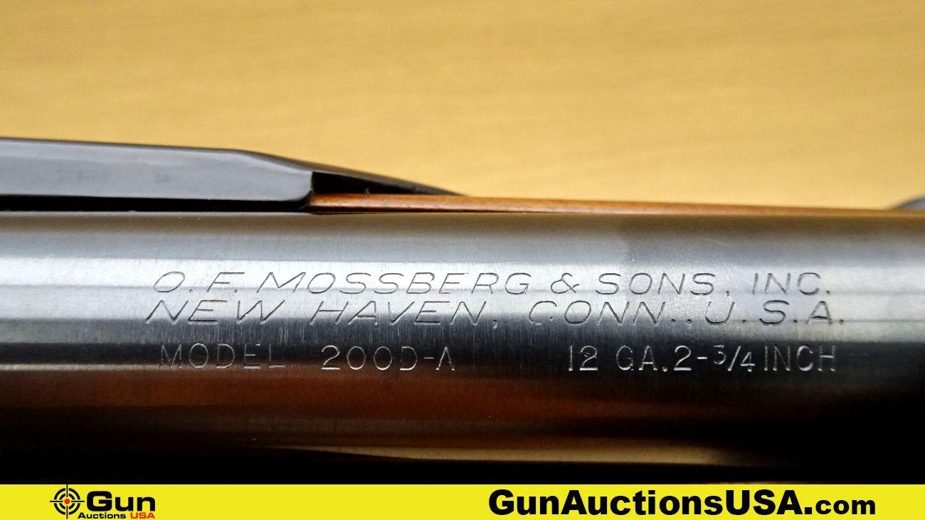 O.F. MOSSBERG & SONS, INC. 200D-A 12 ga. Shotgun. Very Good. 28" Barrel. Shiny Bore, Tight Action Pu