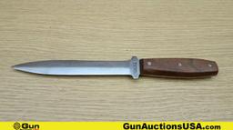 CASE PIG STICKER COLLECTOR'S Dagger. Very Good. WWII "PIG STICKER" Fighting Knife with Wood Grip Pan