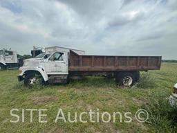 1996 Ford F700 S/A Dump Truck