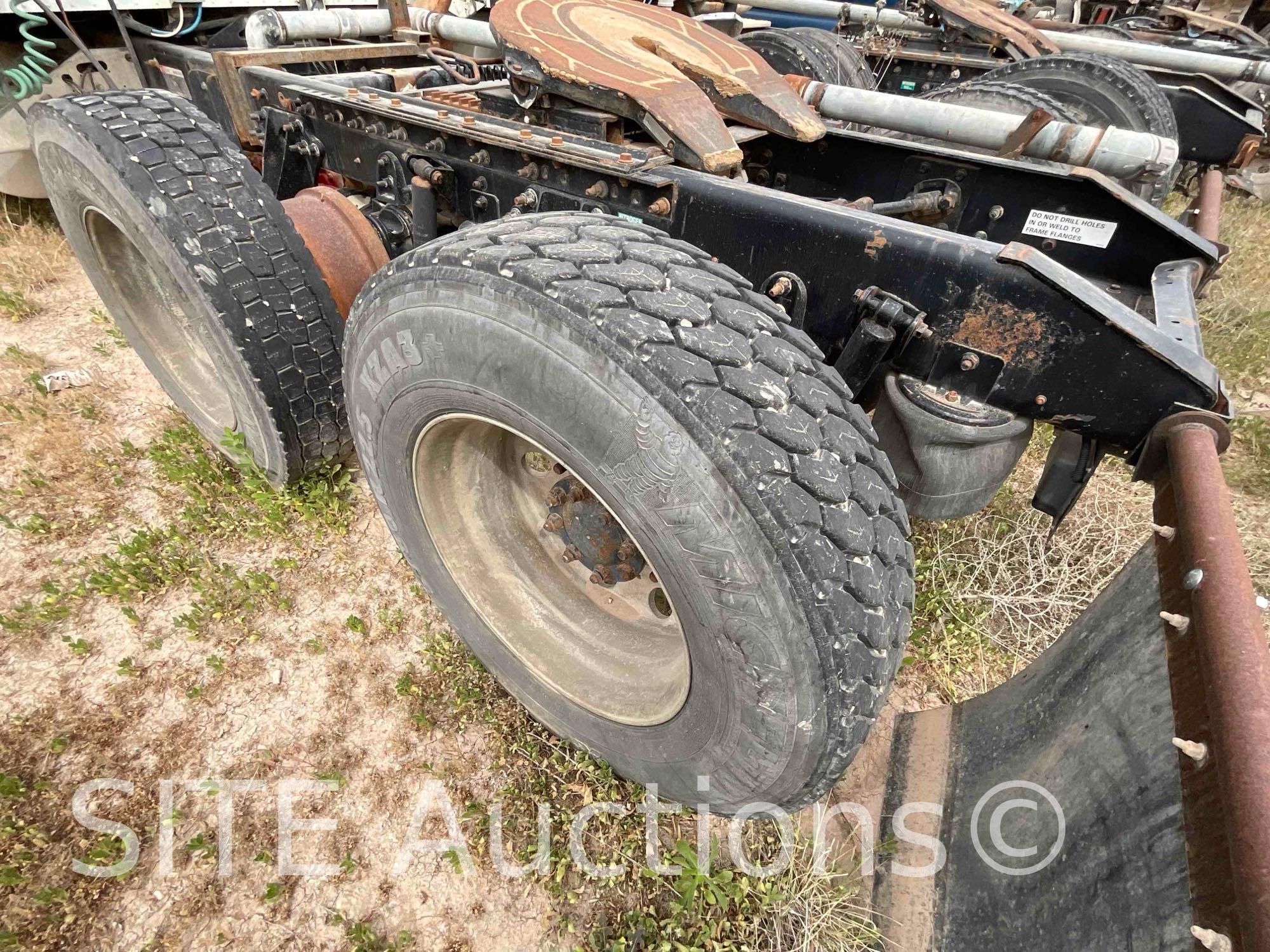 2007 International 9400i T/A Sleeper Truck Tractor