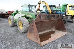 JD 3400 telehandler