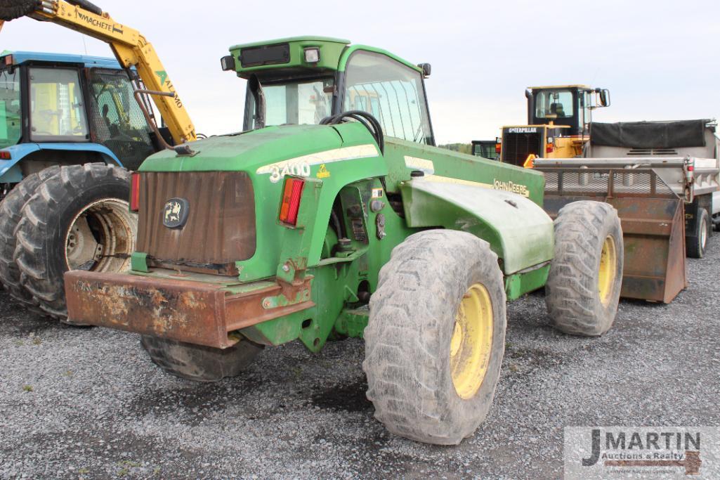 JD 3400 telehandler