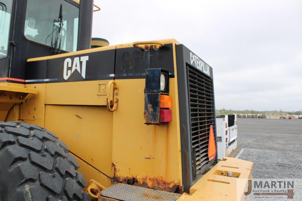 Cat 960F wheel loader