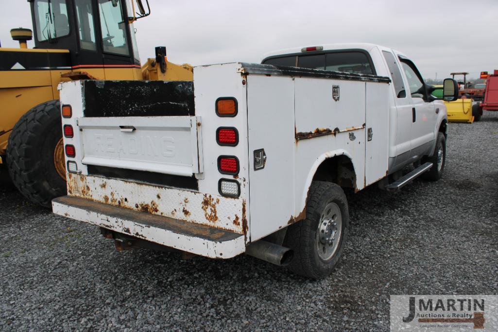 2005 Ford F250 service truck