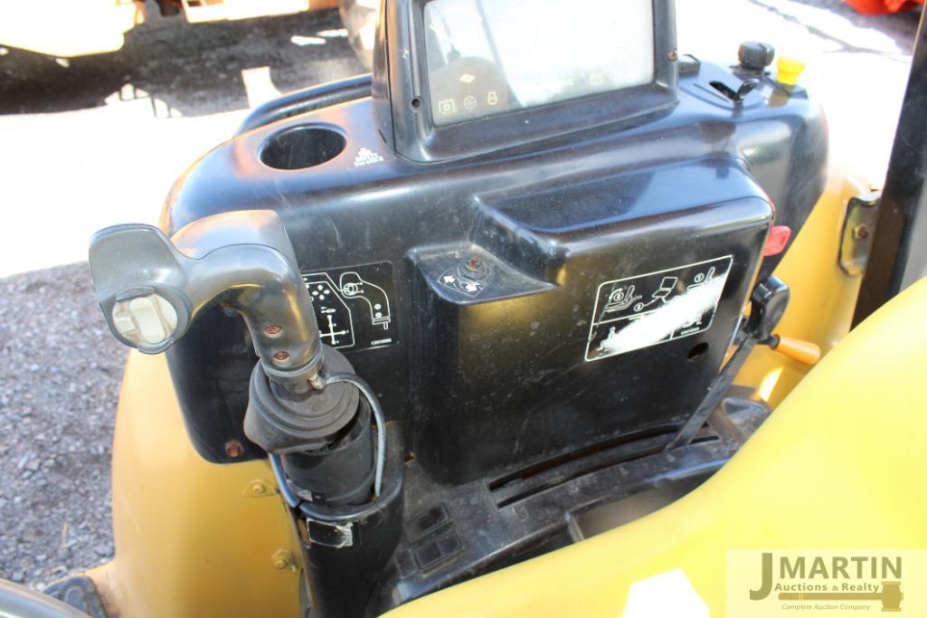 JD 110 loader tractor
