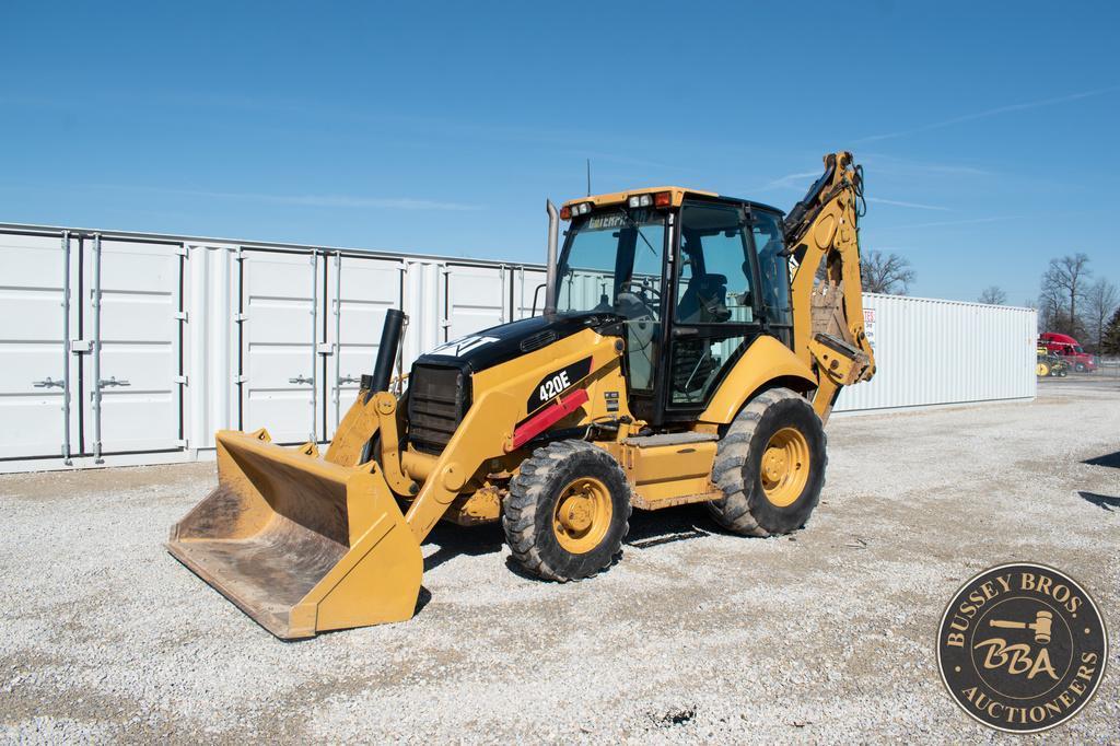 2011 CATERPILLAR 420E 25888