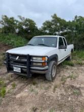 1998 Chevrolet 2500 4WD Extended Cab Truck Automatic, LWB, Gooseneck Ball and Toolbox Hail Damage -