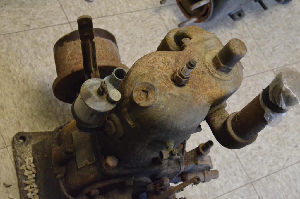 Cushman Motor Works Antique Hit & Miss Engine