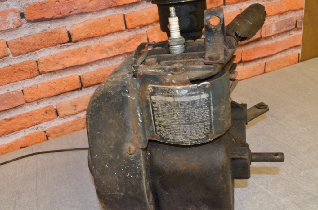 Clinton Antique Gas Engine