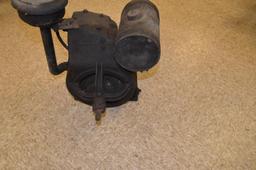 Briggs & Stratton Model A Hand Crank Antique Gas Engine