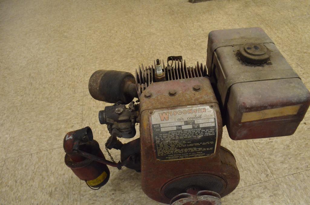 Vintage Wisconsin Model BKN Antique Gas Engine