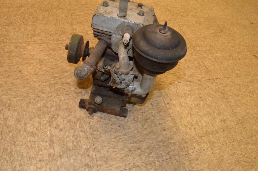 Briggs & Stratton Model A Type 208052 Gas Engine