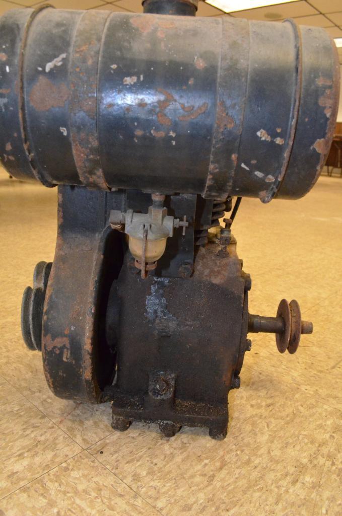 Wisconsin Model AKN Antique Gas Engine