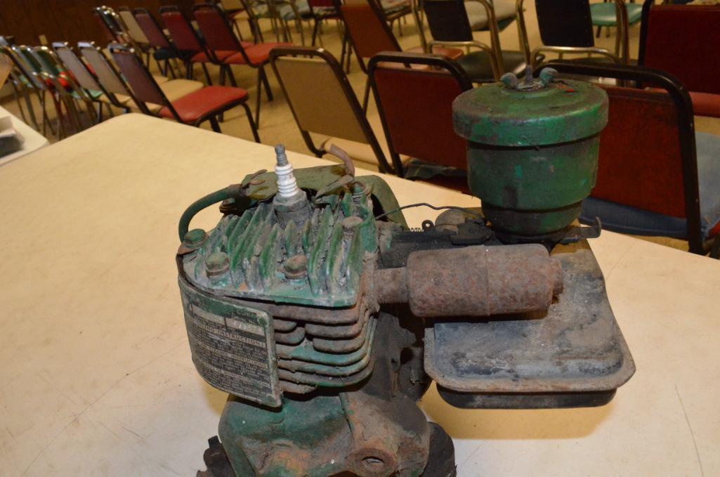 Briggs & Stratton Model 6S Antique Small Gas Engine