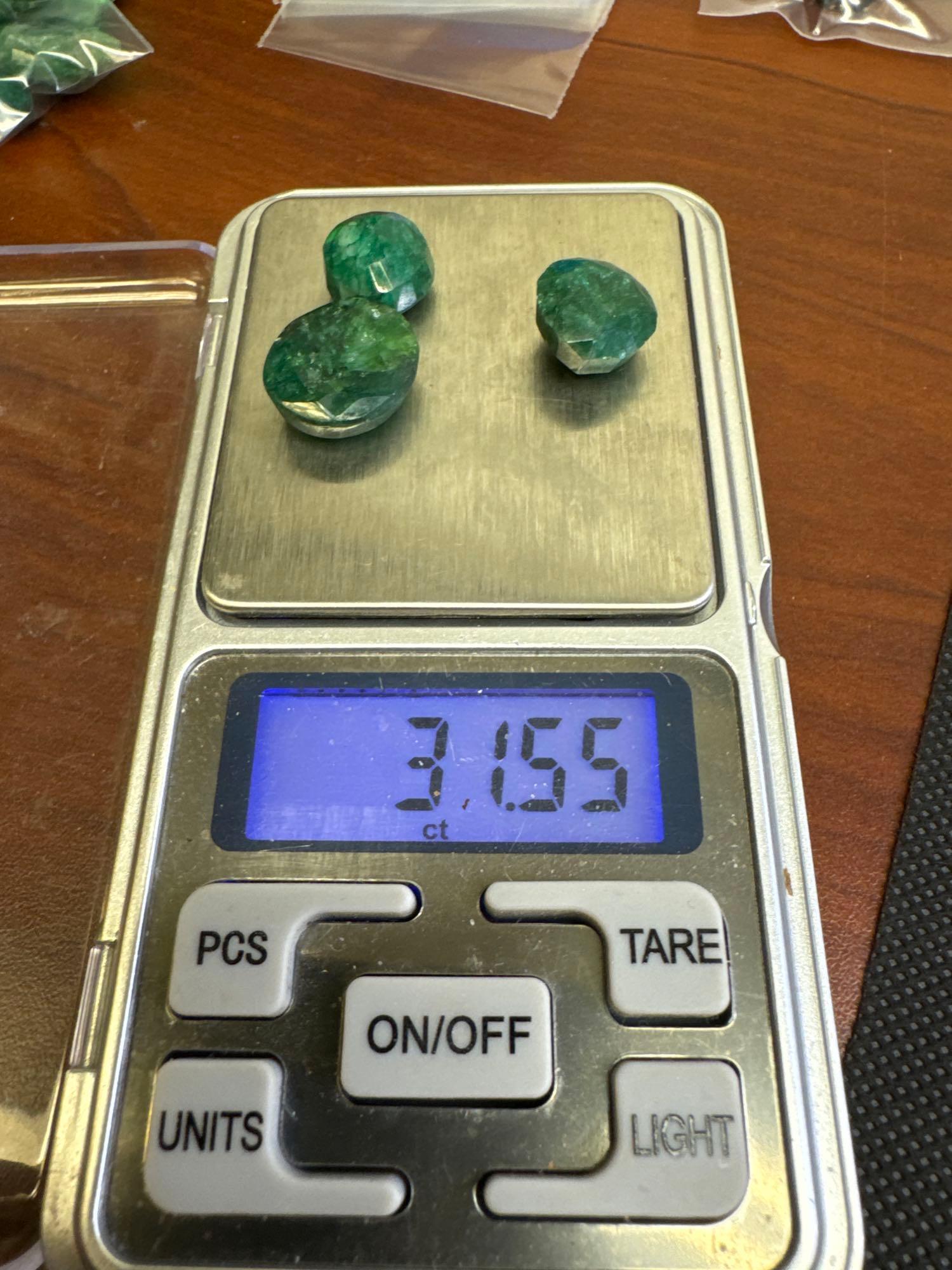 3x Green emerald Gemstones 31.55 Ct