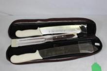 Dexter "Connoisseur 2 knife carving set with fork, in zippered case.