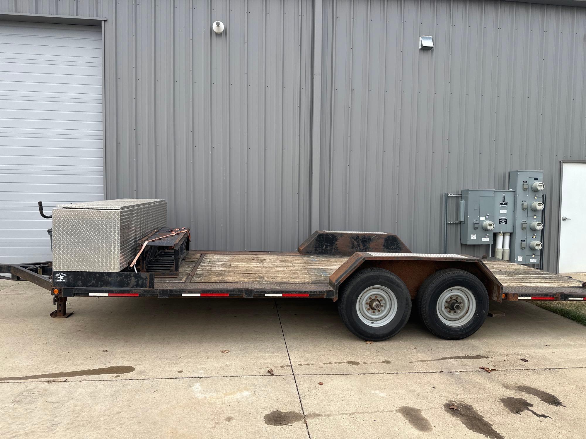 1999 26' Stokes Tandem Axle Trailer