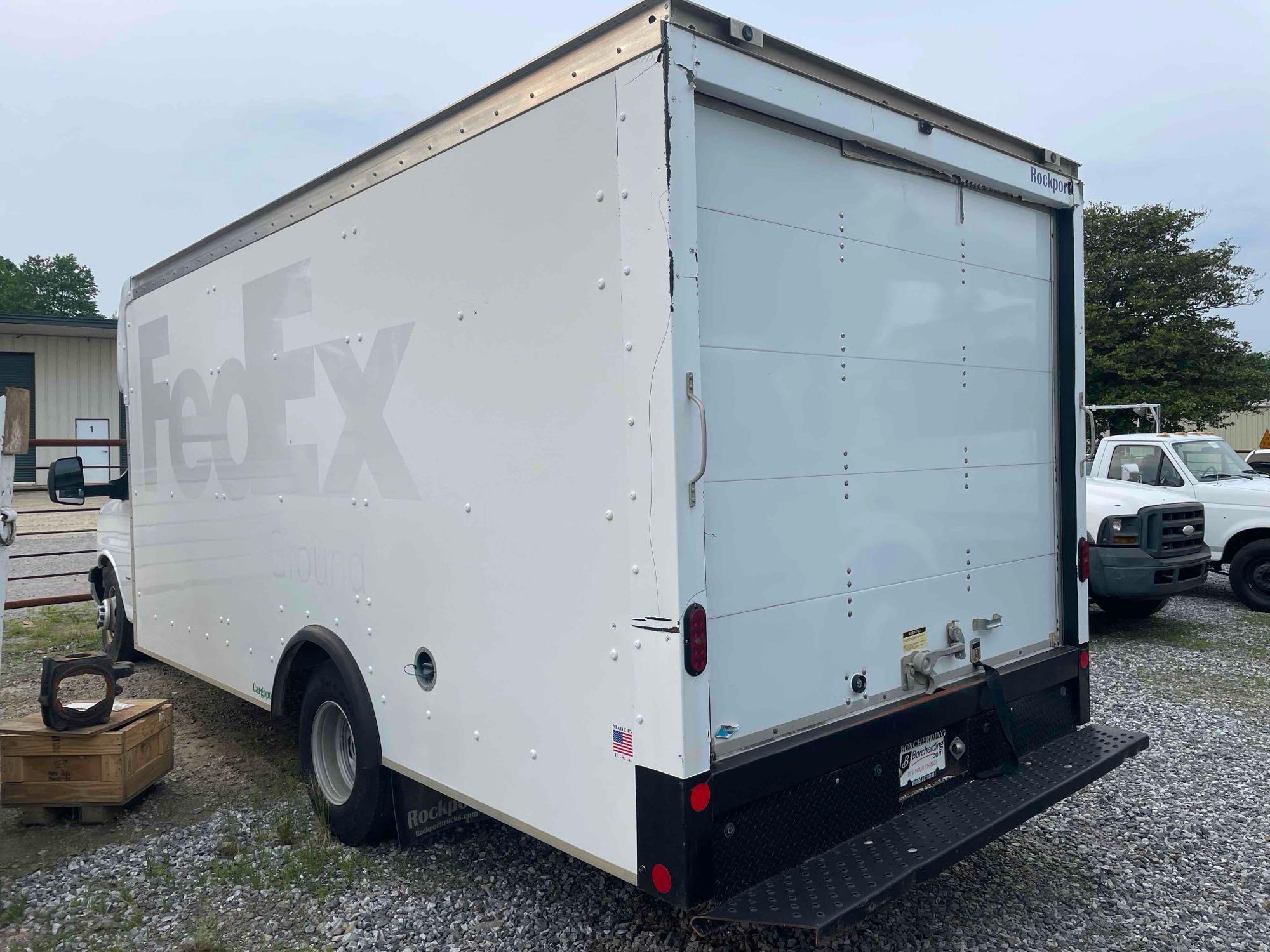 2019 GMC Savana Box Van, VIN # 7GZ37TCG2KN011660