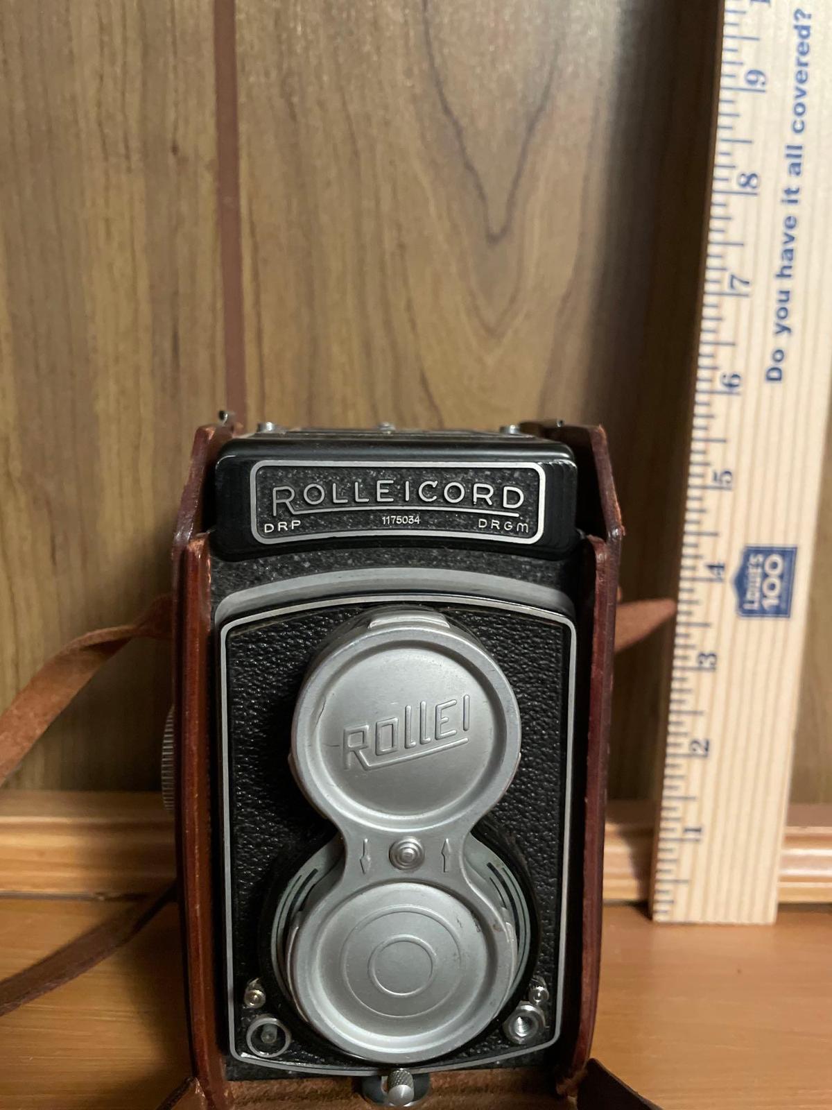 Vtg Rolleicord Twin Lense Camera