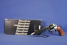 Smith & Wesson 586 Revolver, 357 Magnum. LNIB. Not Legal For Sale In California. SN# AFV4346