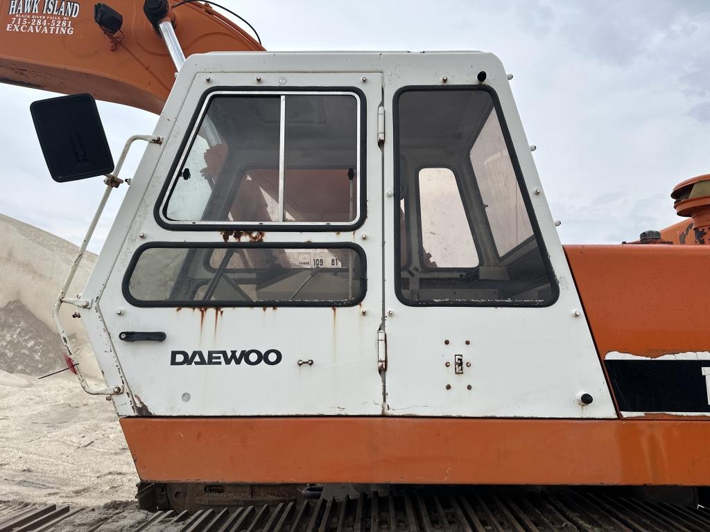 1994 Daewoo Dh320 Excavator