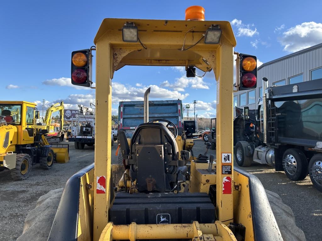 Deere 210le Skip Loader