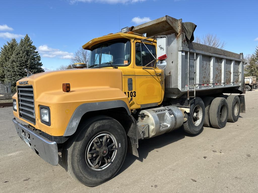 1996 Mack Rd688s Tri Axle Dump Truck