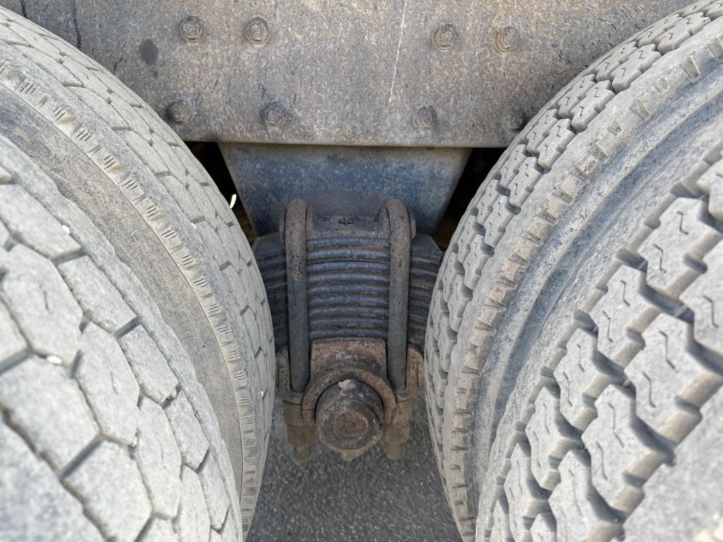 1996 Mack Rd688s Tri Axle Dump Truck