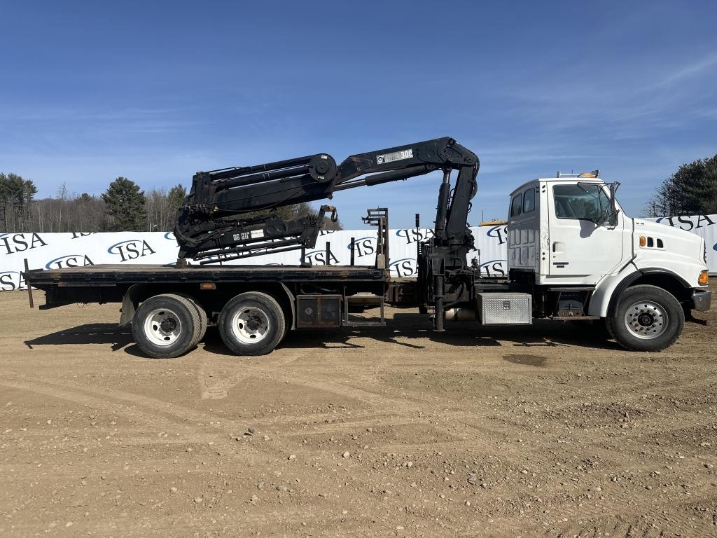 2004 Sterling L9500 Knuckle Boom Crane Truck