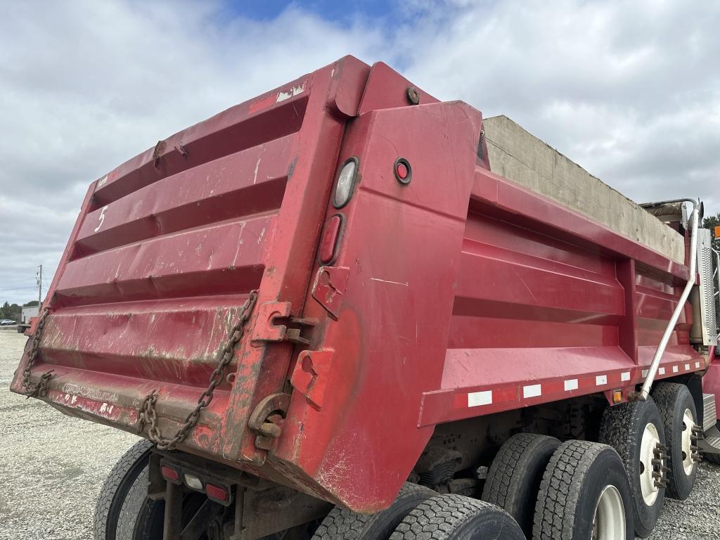 2005 Sterling Lt 9513 Quad Axle Dump Truck