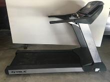 True Performance Series Model PS300 Treadmill