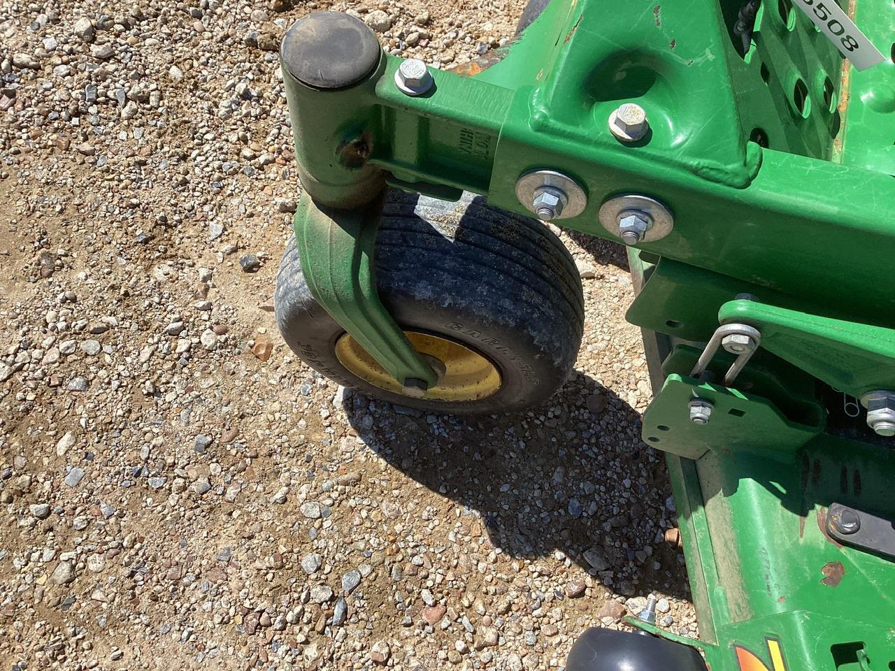 2021 John Deere Z960M Mower