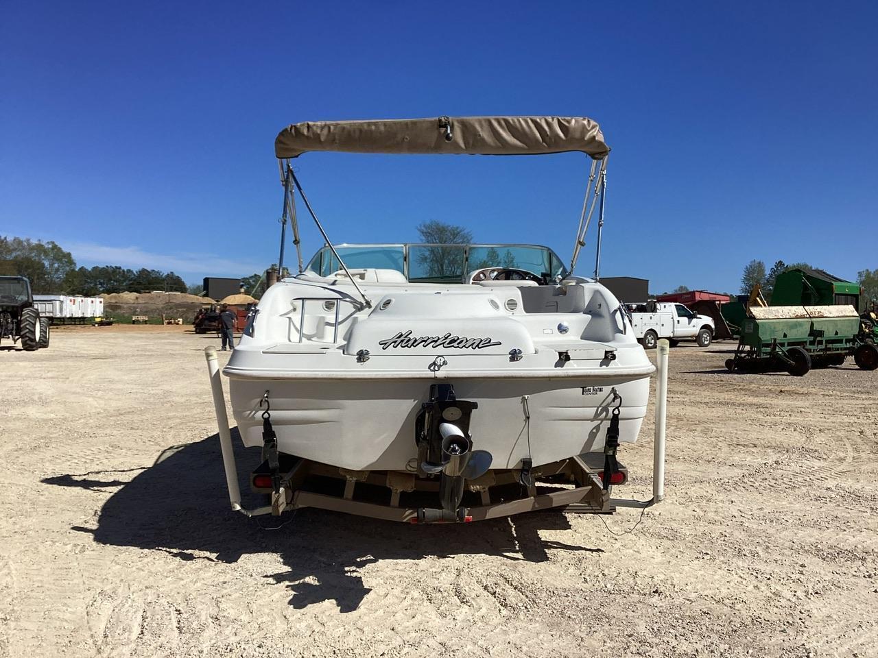 2000 Godfrey Hurricane 237 Sundeck Boat