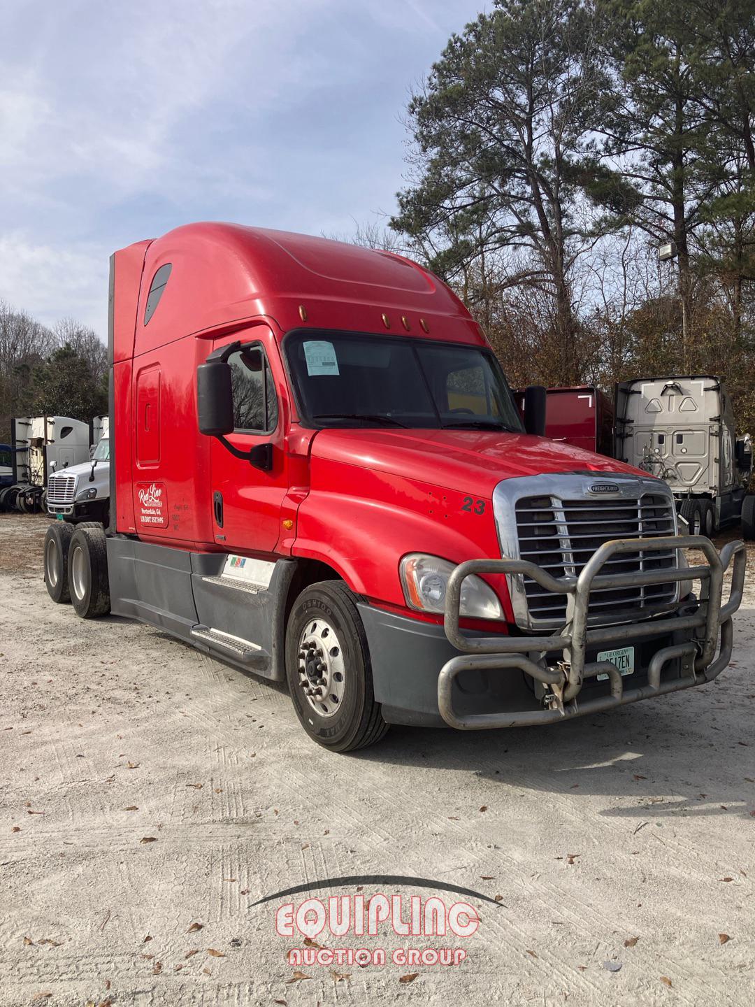 2016 FREIGHTLINER CASCADIA SLEEPER