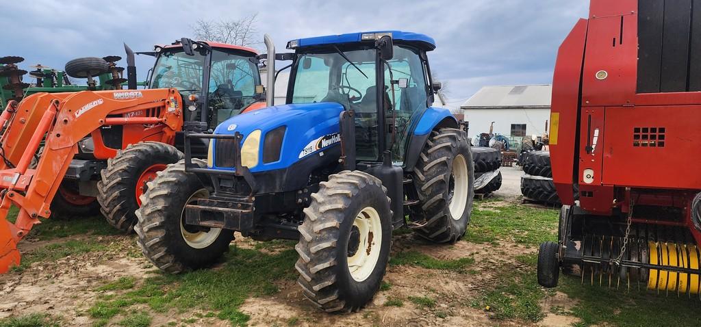 2004 New Holland TS115A Tractor (RIDE AND DRIVE) (LOCAL FARMER)