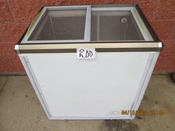 Intertek Chest Refridgerator