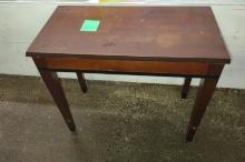 VINTAGE PIANO BENCH - PICK UP ONLY