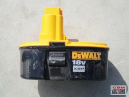 Dewalt DC9096 18V Battery Pack Dewalt DW919 Rechargeable Light 18V Dewalt DC6108 18V Angle Magazine