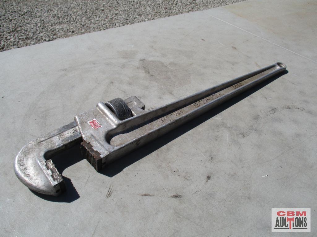 Schick 24" Pipe Wrench... *FRM