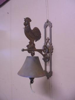 Cast Iron Post Mount Dinner Bell w/ Rooster