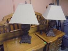 2 Matching Beautiful Like New Table Lamps