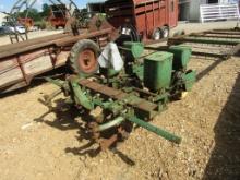 2 ROW JOHN DEERE NO-TILL PLANTER