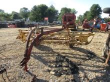 256 NEW HOLLAND HAY RAKE