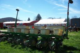 JD 7000 6-row Corn Planter