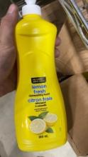 12 BOTTLES OF DISH SOAP (800 ml PER BOTTLE)