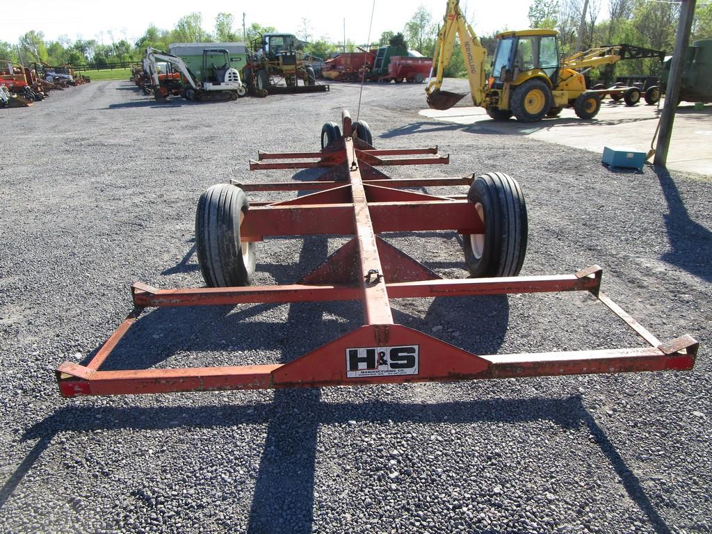 H&S 6 BALE HAY HAULER