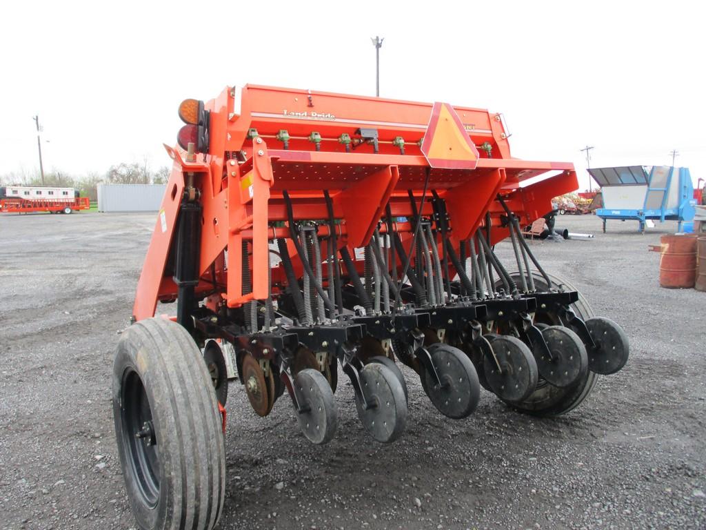 LAND PRIDE NT GRAIN DRILL