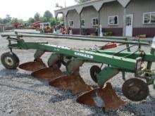 OLIVER 548 SEMI MT 4X PLOW