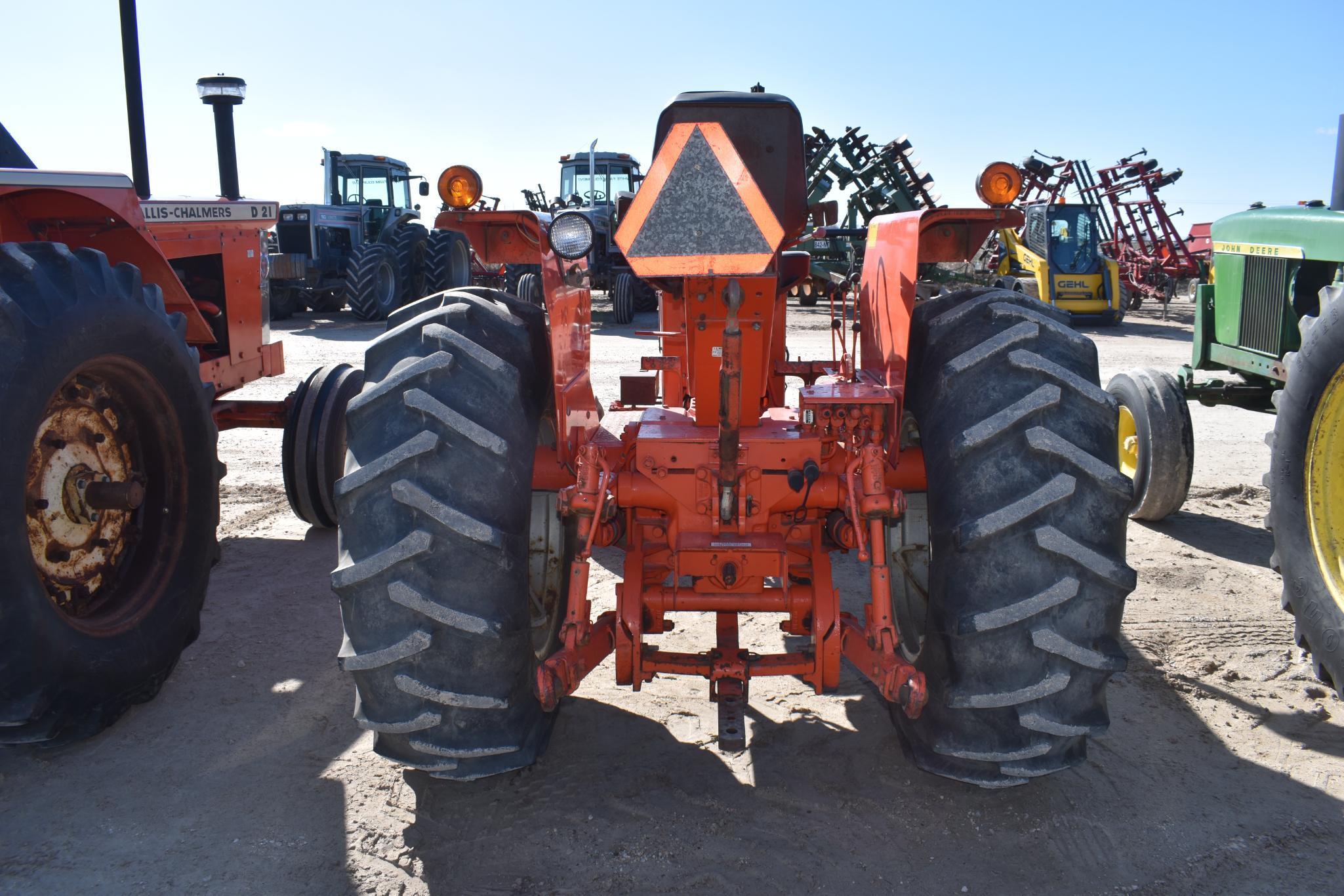 1974 Allis Chalmers 185