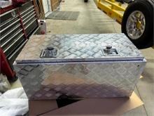 NEW ALUMINUM PATTERNED TRUCK TOOLBOX. DOUBLE LATCH 338